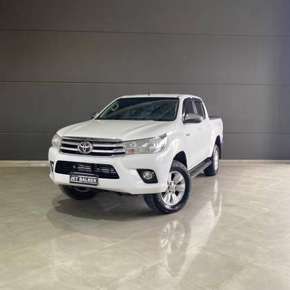 TOYOTA HILUX 2.8 SRV 4X4 CD 16V DIESEL 4P AUTOMÁTICO TOYOTA HILUX 2.8 SRV 4X4 CD 16V DIESEL 4P AUTOMÁTICO